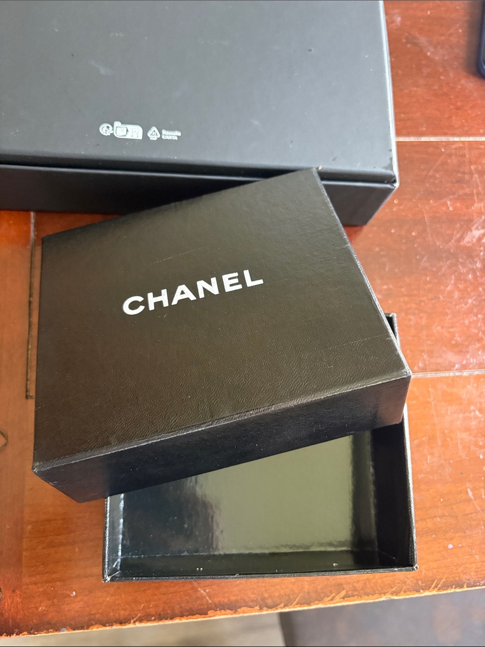 2 CHANEL luxury Black long wallet box and compact wallet box - Picture 3 of 4